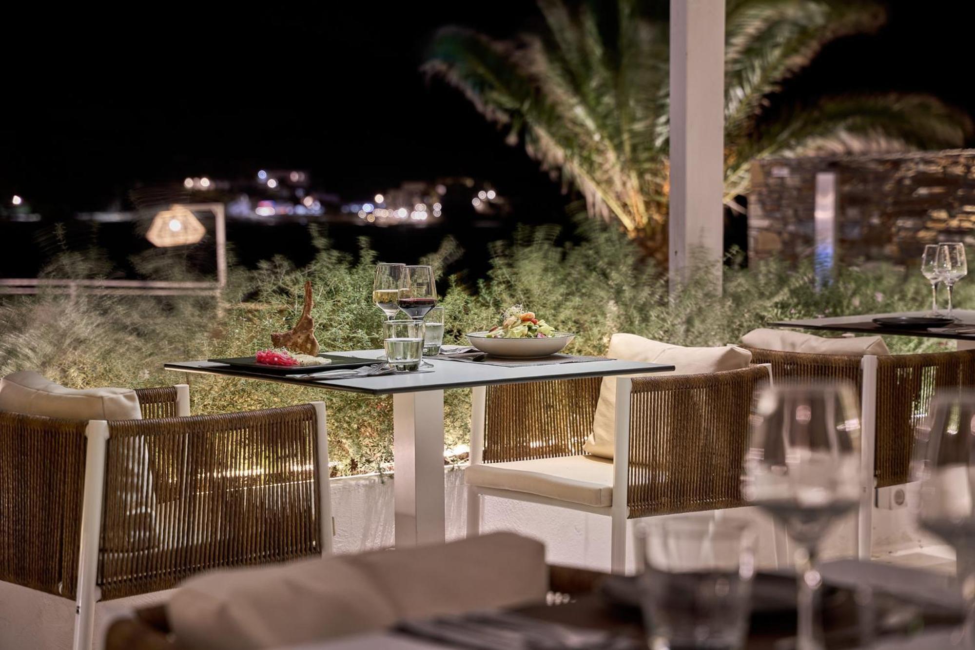 Ios Palace Hotel & Spa Mylopotas Ngoại thất bức ảnh