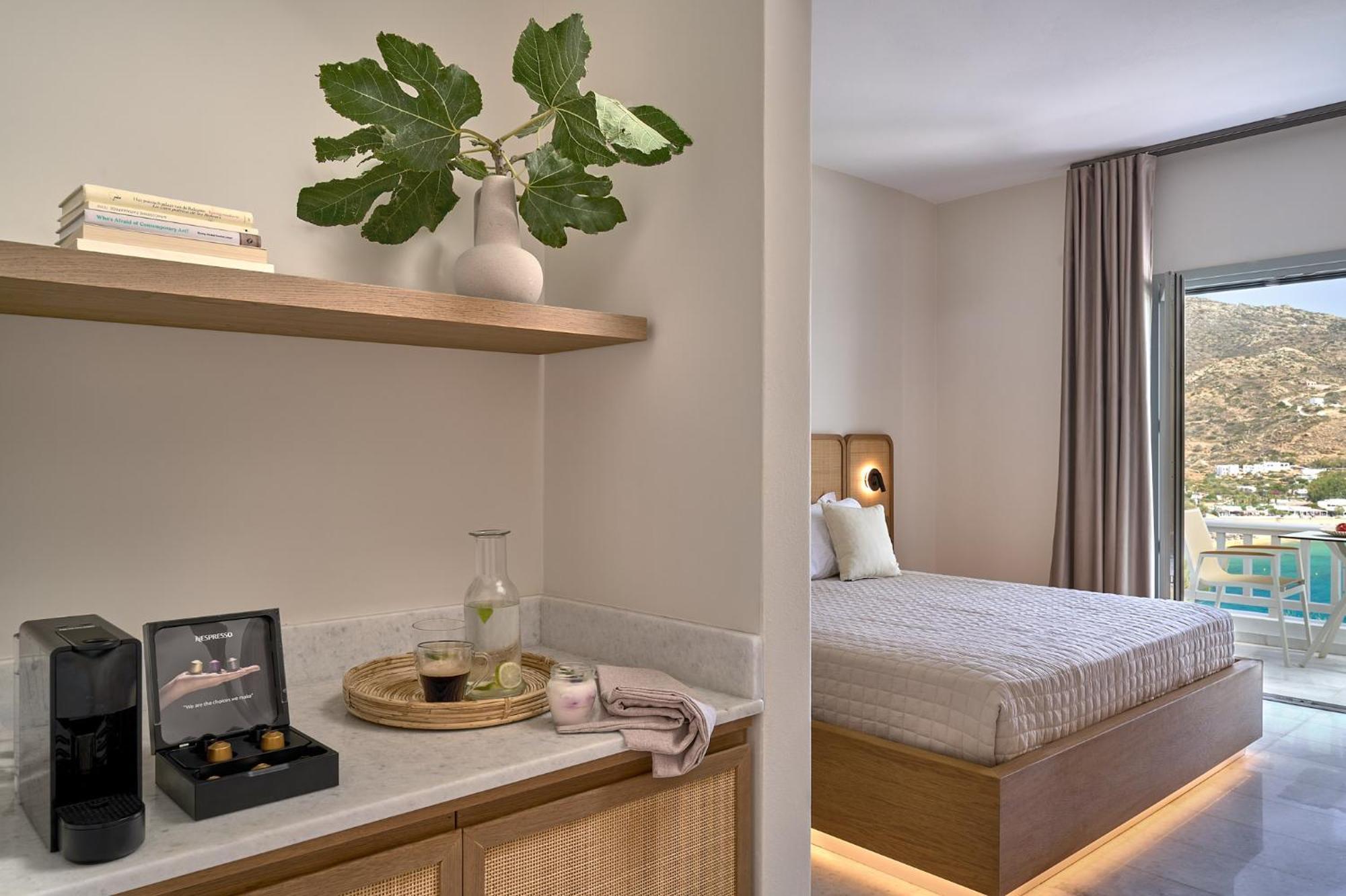 Ios Palace Hotel & Spa Mylopotas Ngoại thất bức ảnh